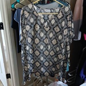 Kim Rogers Black and Cream Floral Blouse